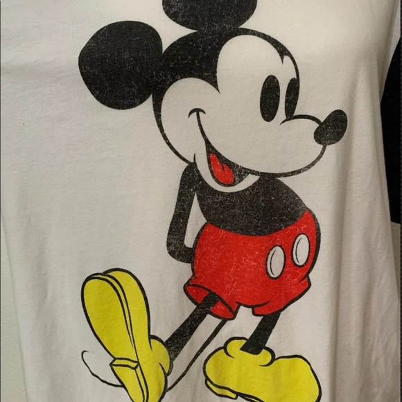Vintage Disney Mickey Tee - Picture 2 of 3
